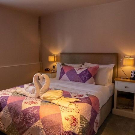 The Hare And Hounds Bed & Breakfast Fulbeck Ngoại thất bức ảnh